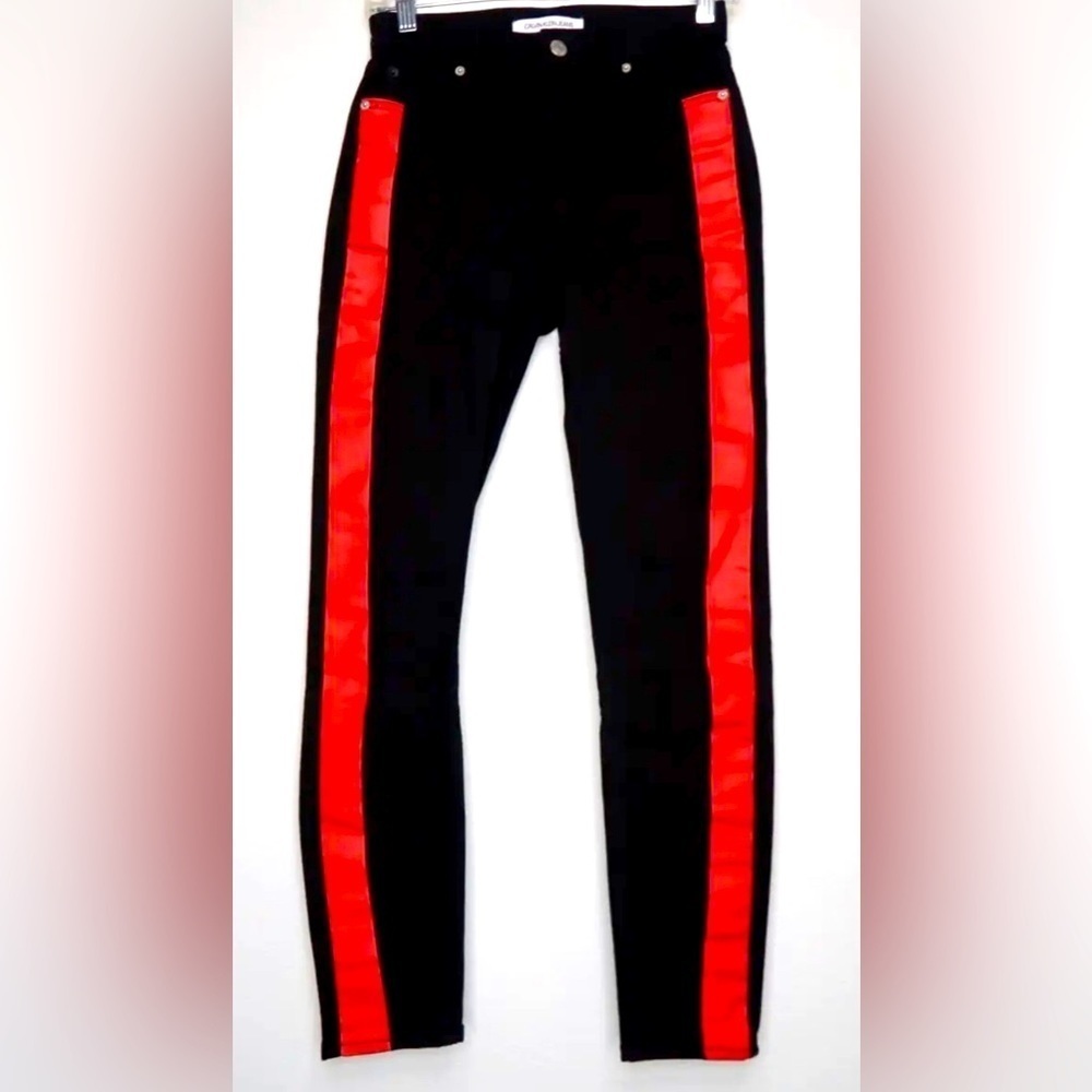 Calvin Klein Jeans Women’s Size 26 Infinite Black with Red Stripe Skinny EUC